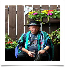 LYMM FESTIVAL. MORRIS DANCER. THE EMPTY GLASS - Dale, Jim.